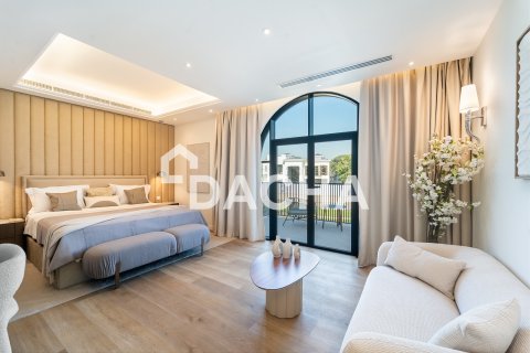 Villa in Jumeirah Islands, Dubai, UAE 4 bedrooms, 550 sq.m. № 719172 - photo 20