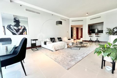 阿联酋 Dubai Palm Jumeirah 公寓  2 卧, 166 平方米 , 编号 763159