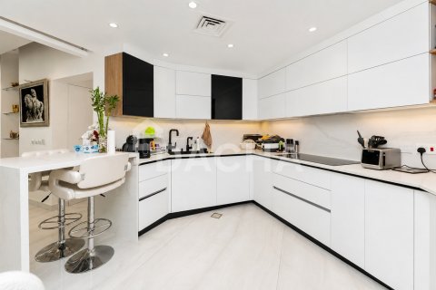 Apartament de vânzare în Palm Jumeirah, Dubai, EAU 3 dormitoare, 201 mp. №763158 - poză 6