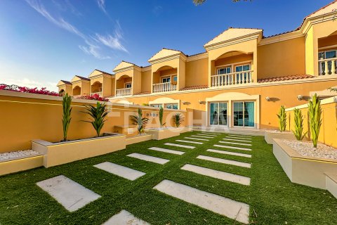 Stadthaus zum Verkauf in Jumeirah Village Triangle, Dubai, VAE 2 Schlafzimmer, 152 m2 Nr. 763175 - Foto 25