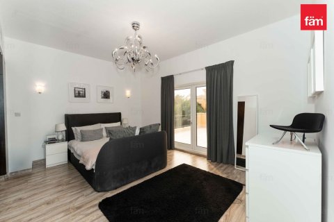 Зняти в оренду віллу в Дубай, ОАЕ 5 спалень, 593.9м2, № 678215 - фото 11