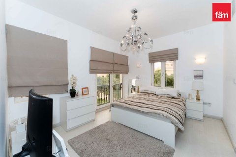 Зняти в оренду віллу в Дубай, ОАЕ 5 спалень, 593.9м2, № 678215 - фото 16