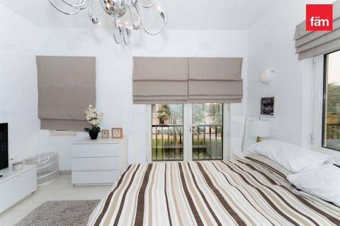 Зняти в оренду віллу в Дубай, ОАЕ 5 спалень, 593.9м2, № 678215 - фото 14