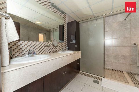 Зняти в оренду віллу в Дубай, ОАЕ 5 спалень, 593.9м2, № 678215 - фото 19