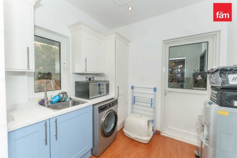 Зняти в оренду віллу в Дубай, ОАЕ 5 спалень, 593.9м2, № 678215 - фото 18