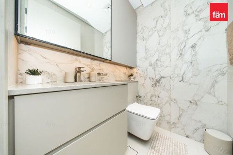 Apartmen di Business Bay, Dubai, UAE 1 bilik tidur, 66.5 meter persegi № 726812 - foto 22