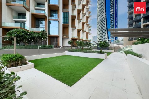 Apartmen di Business Bay, Dubai, UAE 1 bilik tidur, 66.5 meter persegi № 726812 - foto 11