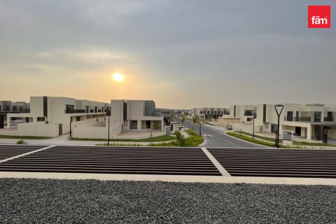 Üürile anda ridamaja asukohaga Dubai, AÜE: 3 magamistoaga, 137.8 m² Nr 726822 - pilt 11