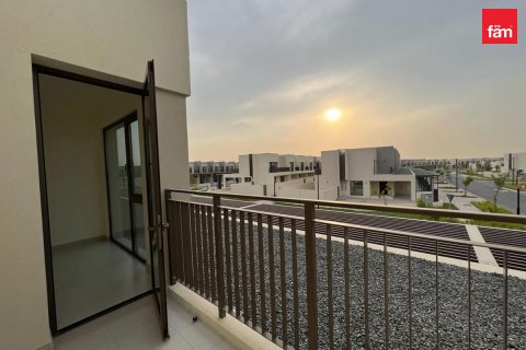 Üürile anda ridamaja asukohaga Dubai, AÜE: 3 magamistoaga, 137.8 m² Nr 726822 - pilt 7