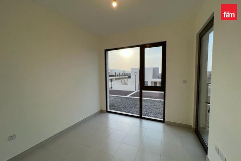 Üürile anda ridamaja asukohaga Dubai, AÜE: 3 magamistoaga, 137.8 m² Nr 726822 - pilt 5
