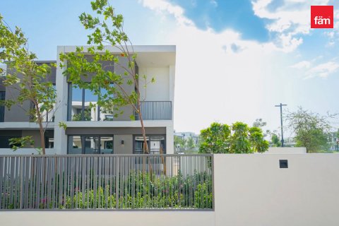 Üürile anda villa asukohaga Tilal Al Ghaf, Dubai, AÜE: 4 magamistoaga, 243.6 m² Nr 726817 - pilt 3
