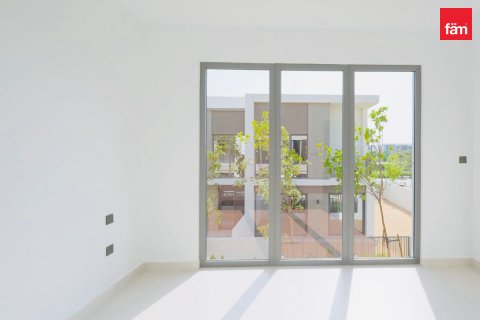 Üürile anda villa asukohaga Tilal Al Ghaf, Dubai, AÜE: 4 magamistoaga, 243.6 m² Nr 726817 - pilt 4