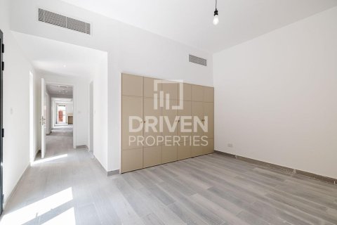 Huvila Umm Suqeim, Dubai, Arabiemiraatit 4 makuuhuonetta, 408 m2 № 652981 - kuva 19