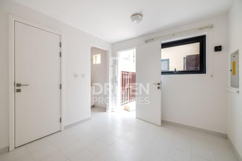 Huvila Umm Suqeim, Dubai, Arabiemiraatit 4 makuuhuonetta, 408 m2 № 652981 - kuva 7