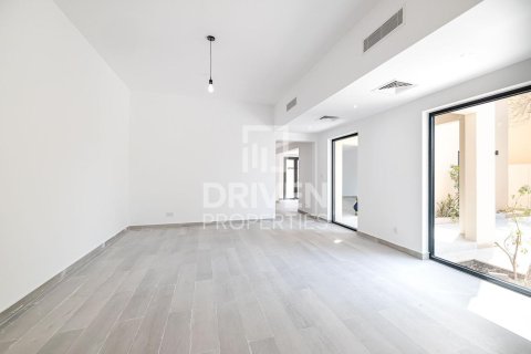 Huvila Umm Suqeim, Dubai, Arabiemiraatit 4 makuuhuonetta, 408 m2 № 652981 - kuva 17
