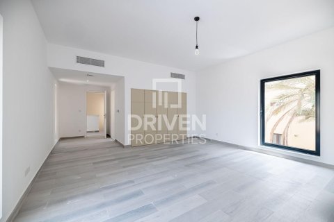 Huvila Umm Suqeim, Dubai, Arabiemiraatit 4 makuuhuonetta, 408 m2 № 652981 - kuva 24