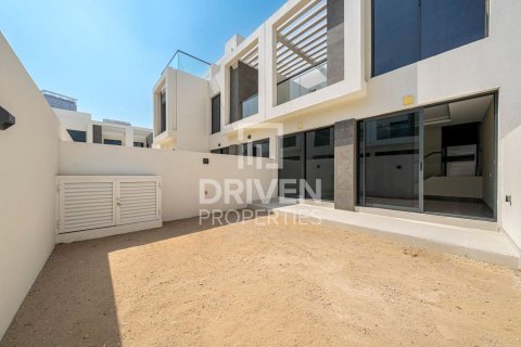 Townhouse di DAMAC Hills (Akoya by DAMAC), Dubai, UEA 3 kamar tidur, 138 m2 nomor 652982 - foto 16