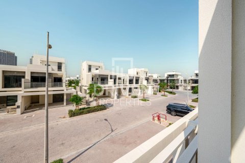 Adosado en alquiler en DAMAC Hills (Akoya by DAMAC), Dubai, EAU 3 dormitorios, 138 m2 № 652982 - foto 19