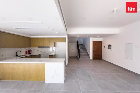 Maison de ville à louer à Dubai, EAU 3 chambres, 161 m2 № 668846 - photo 4