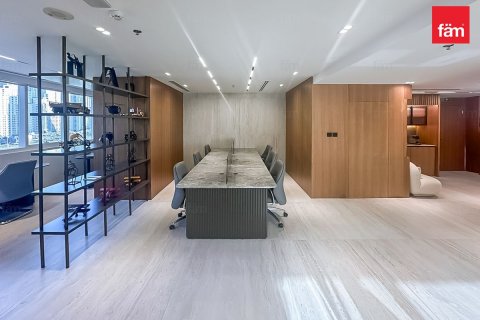 Üürile anda kontor asukohaga Dubai, AÜE: 100.3 m² Nr 668850 - pilt 2