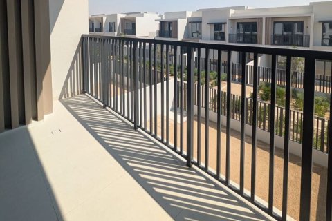 Üürile anda villa asukohaga Jebel Ali, Dubai, AÜE: 3 magamistoaga, 241 m² Nr 726051 - pilt 8