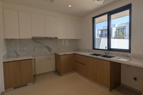Üürile anda villa asukohaga Jebel Ali, Dubai, AÜE: 3 magamistoaga, 241 m² Nr 726051 - pilt 6