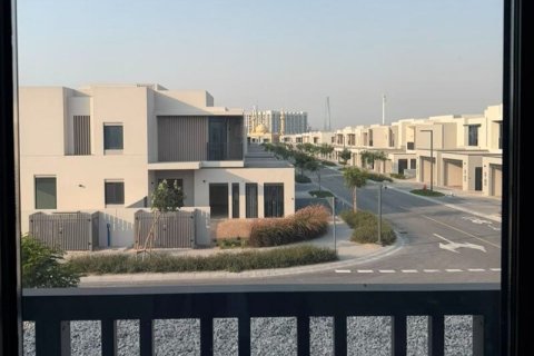 Üürile anda villa asukohaga Jebel Ali, Dubai, AÜE: 3 magamistoaga, 241 m² Nr 726051 - pilt 3