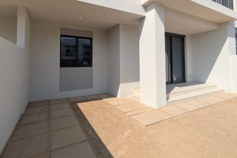 Üürile anda villa asukohaga Jebel Ali, Dubai, AÜE: 3 magamistoaga, 241 m² Nr 726051 - pilt 4