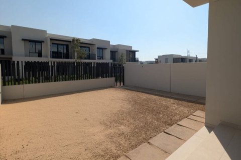 Üürile anda villa asukohaga Jebel Ali, Dubai, AÜE: 3 magamistoaga, 241 m² Nr 726051 - pilt 11