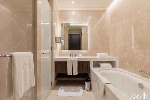 Appartement te huur in Downtown Dubai (Downtown Burj Dubai), Dubai, VAE 4 slaapkamers, 327 vr.m., nr 680992 - foto 11