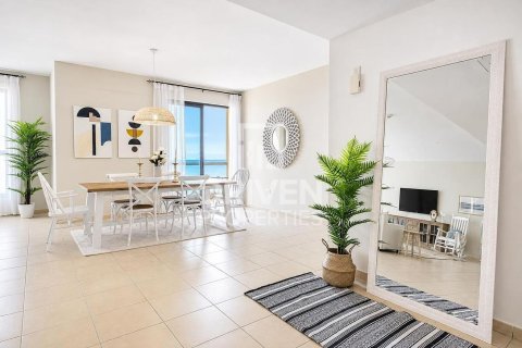 Appartement te huur in Jumeirah Beach Residence, Dubai, VAE 4 slaapkamers, 269.23 vr.m., nr 756967 - foto 5