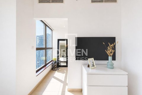 Appartement te huur in Jumeirah Beach Residence, Dubai, VAE 4 slaapkamers, 269.23 vr.m., nr 756967 - foto 7