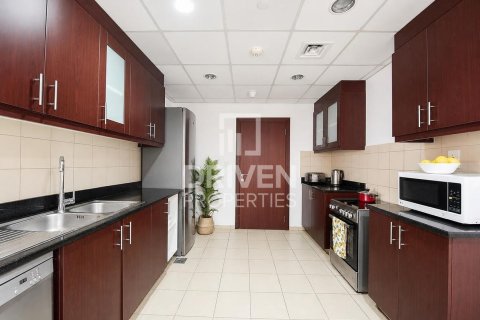 Appartement te huur in Jumeirah Beach Residence, Dubai, VAE 4 slaapkamers, 269.23 vr.m., nr 756967 - foto 23