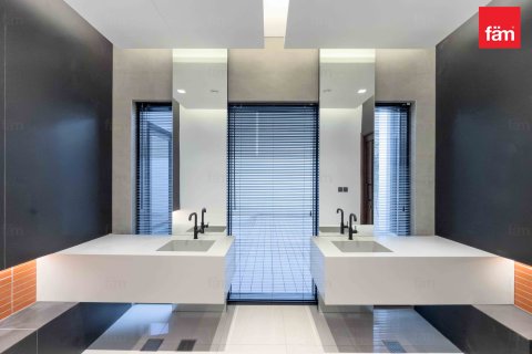 Villa para arrendamento em Al Barsha, Dubai, EAU 5 quartos, 929 m2 № 717564 - foto 8