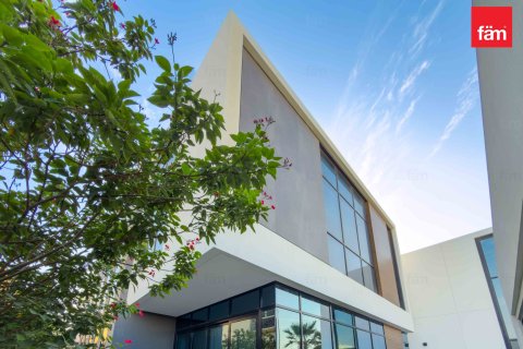 Villa para arrendamento em Al Barsha, Dubai, EAU 5 quartos, 929 m2 № 717564 - foto 12