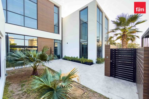 Villa para arrendamento em Al Barsha, Dubai, EAU 5 quartos, 929 m2 № 717564 - foto 16