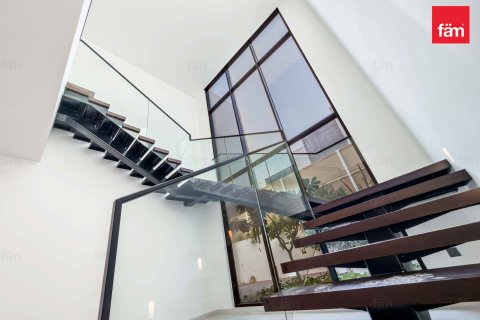 Villa para arrendamento em Al Barsha, Dubai, EAU 5 quartos, 929 m2 № 717564 - foto 4