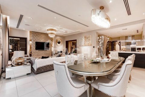 Vila v Jumeirah Golf Estates, Dubai, SAE 5 ložnice, 557 m² Č.: 721947 - fotografie 13