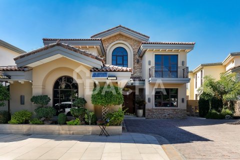 Vila v Jumeirah Golf Estates, Dubai, SAE 5 ložnice, 557 m² Č.: 721947 - fotografie 2