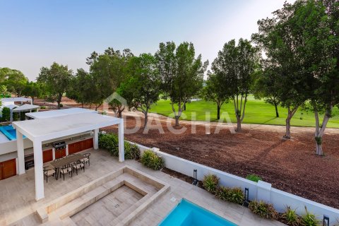 Vila v Jumeirah Golf Estates, Dubai, SAE 4 ložnice, 445 m² Č.: 721941 - fotografie 25