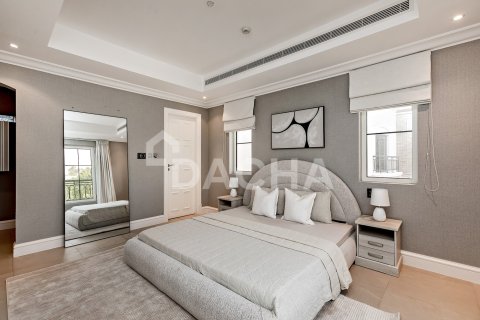Vila v Jumeirah Golf Estates, Dubai, SAE 4 ložnice, 445 m² Č.: 721941 - fotografie 19
