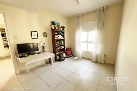 Villa uthyres i The Springs, Dubai, UAE 3 sovrum, 270 kvm Nr. 662553 - fotografi 9