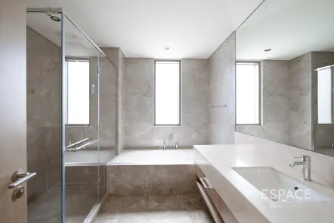 Villa te koop in Dubai, VAE 5 slaapkamers, 533 vr.m., nr 662550 - foto 17