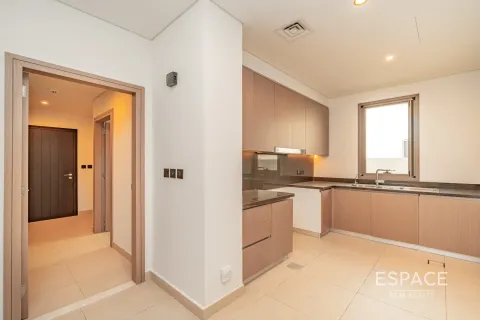 Villa te koop in Dubai, VAE 5 slaapkamers, 533 vr.m., nr 662550 - foto 9