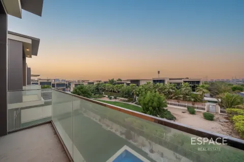 Villa te koop in Dubai, VAE 5 slaapkamers, 533 vr.m., nr 662550 - foto 19