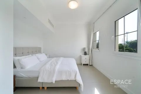 Vilă de vânzare în The Springs, Dubai, EAU 2 dormitoare, 167 mp. №661076 - poză 15