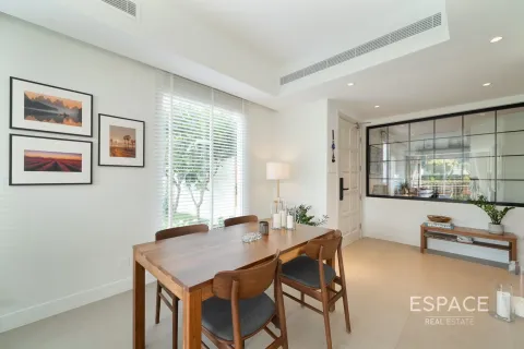 Vilă de vânzare în The Springs, Dubai, EAU 2 dormitoare, 167 mp. №661076 - poză 8