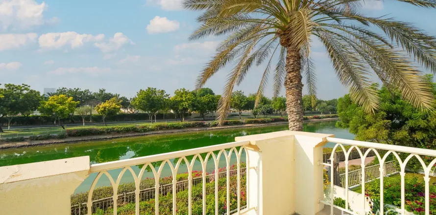 Vilă în The Springs, Dubai, EAU 2 dormitoare, 167 mp.  №661076