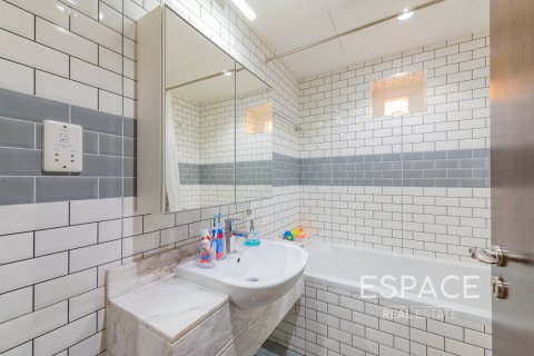 Villa til salg i Jumeirah Village Circle, Dubai, UAE 3 soveværelser, 446 kvm № 661070 - foto 11