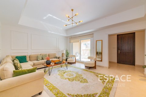 Villa til salg i Jumeirah Village Circle, Dubai, UAE 3 soveværelser, 446 kvm № 661070 - foto 3